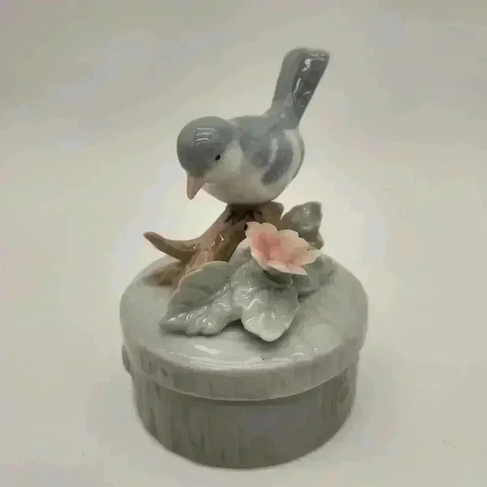 Sweet 4 1/2" Tall Ceramic Bird On Branch With Flower Trinket Box Price Products‎